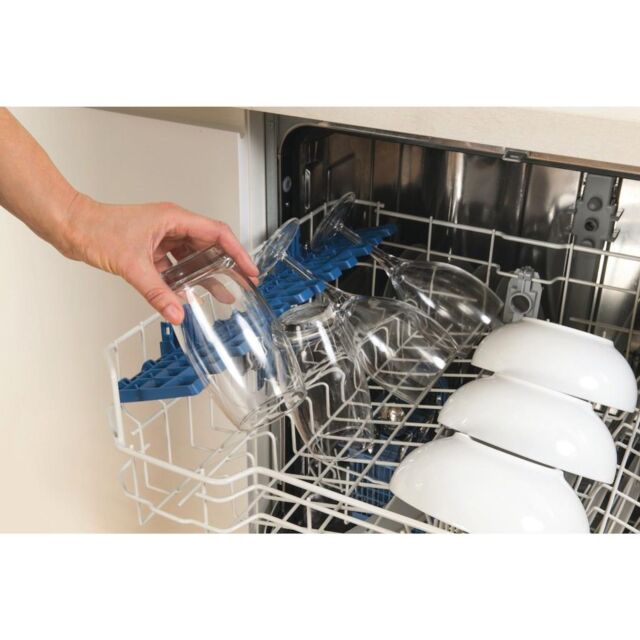Indesit Integrated dishwasher: full size, white colour