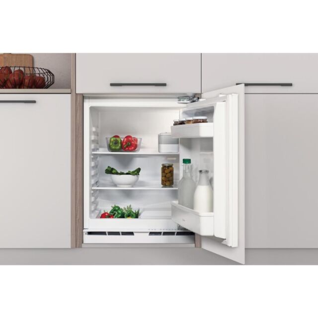 Indesit INBUL011.UK Undercounter Integrated Fridge