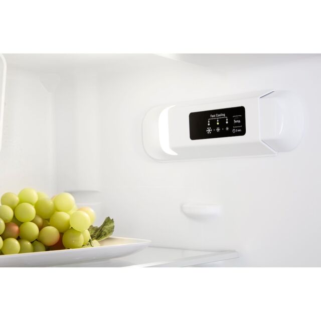 Hotpoint built in fridge freezer: frost free