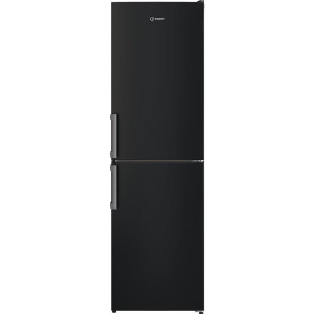 Indesit IB55732BUK 50/50 Freestanding Fridge Freezer - Black