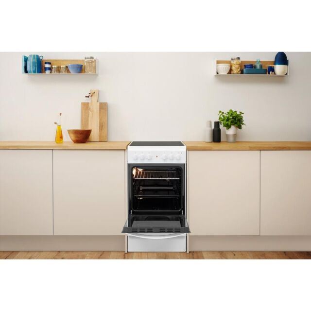 Indesit IS5V4KHW/UK Cooker - White
