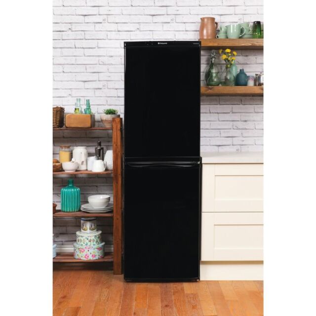 Hotpoint freestanding fridge freezer