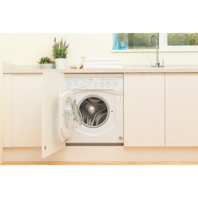 Indesit Built in front loading washing machine: 7kg
